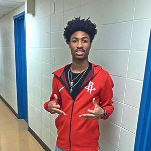 Meet your Posher, Eric